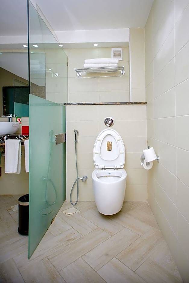 Holiday Inn Dar Es Salaam By IHG