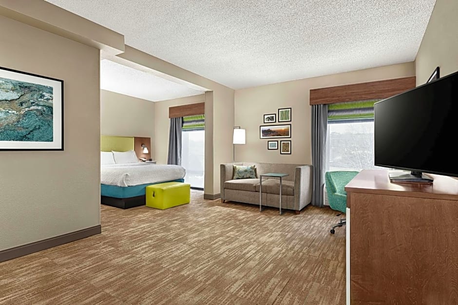 Hampton Inn By Hilton Morganton