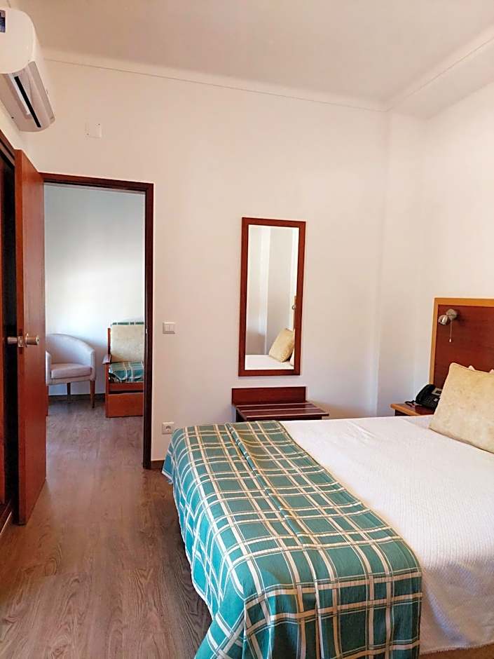 Hotel Louro