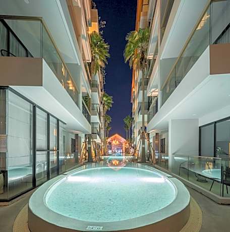 Palmyrah Surin Beach Residence