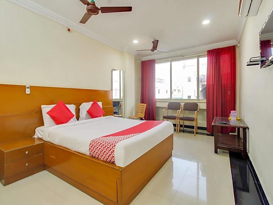 Hotel O Srinivasa Residency