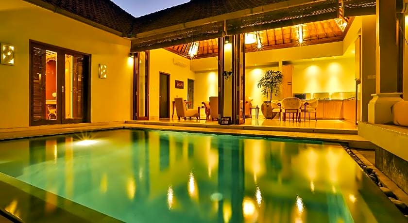 DISINI Luxury Spa Villa