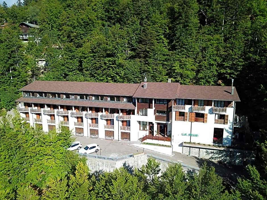 Residenza Riva Wellness Apartment Spa