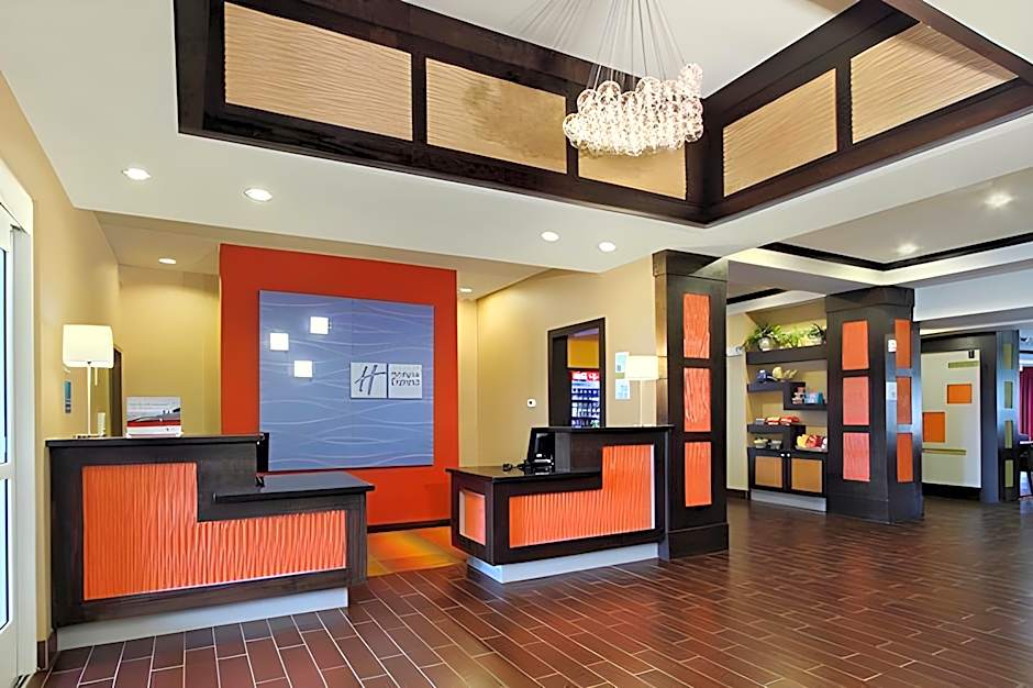 Holiday Inn Express & Suites Houston East - Baytown By IHG