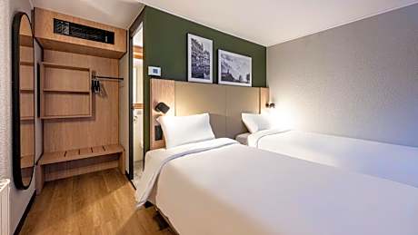 Standard Room - 2 Single Beds