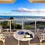 Hermanus Beachfront Lodge
