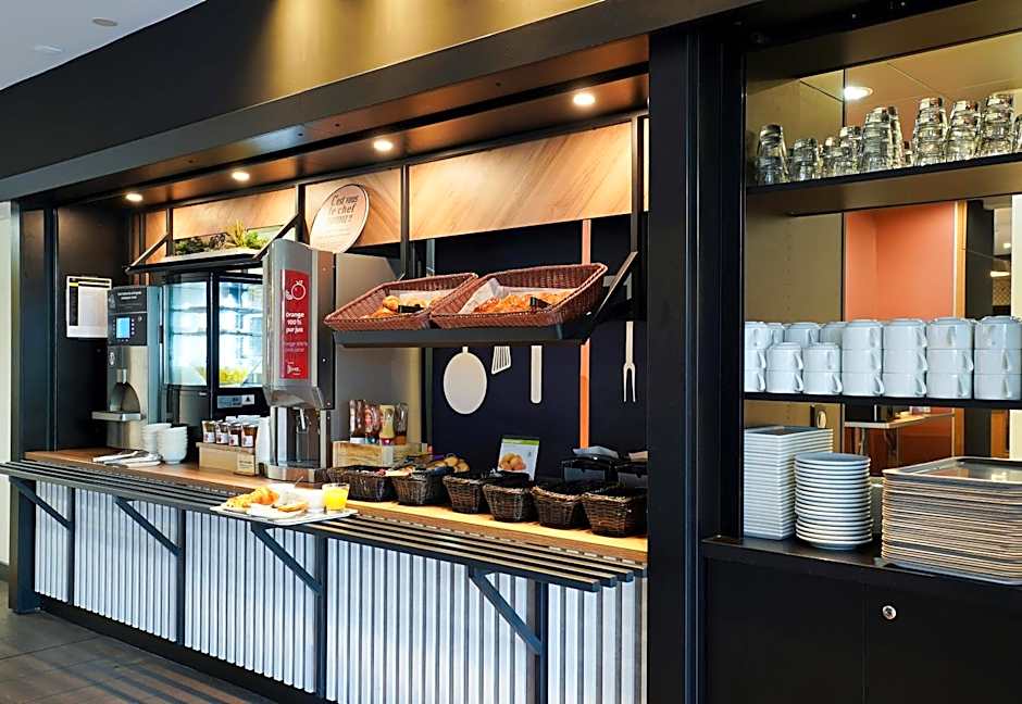 B&B HOTEL Marseille Prado Parc des Expositions