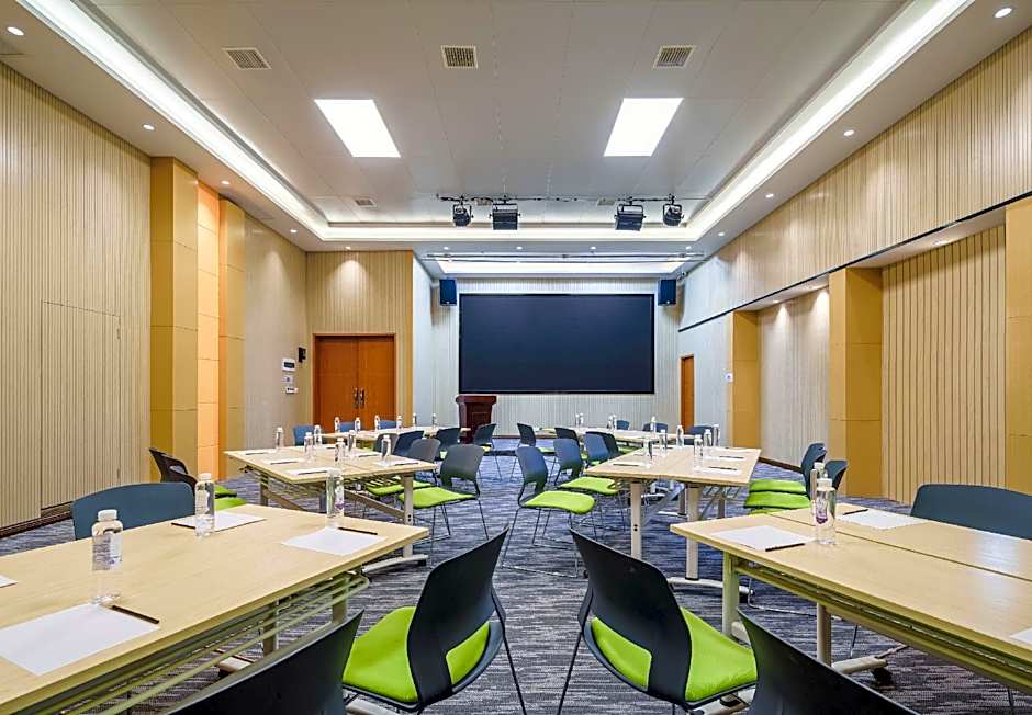 Lavande Hotel Zunyi Times Tianjie