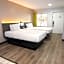 Studio 6 Extended Stay - West Palm Beach, FL