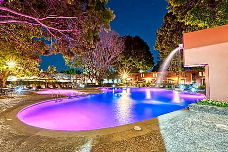 Hacienda Jurica by Brisas