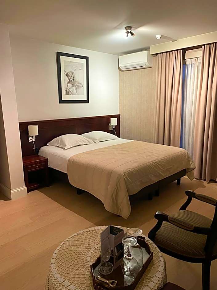 Hotel Prelude