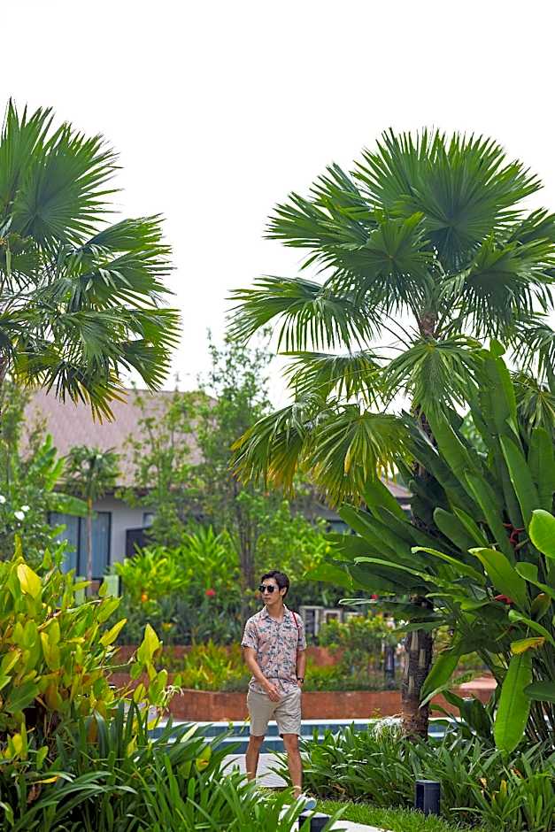 Angkor Green Garden by Dara