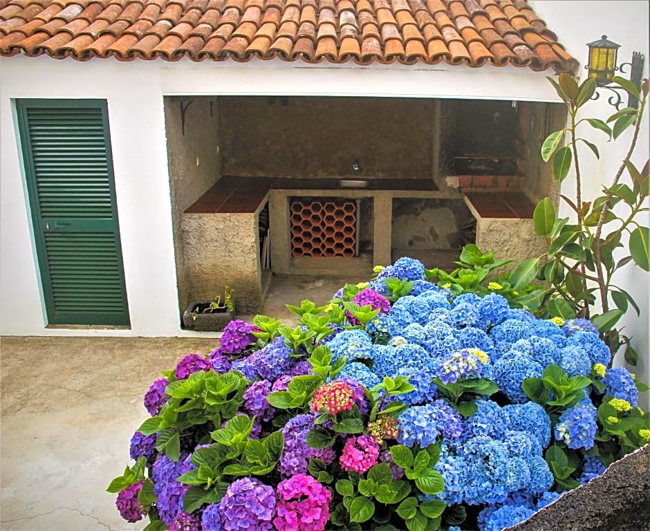 CASA INTI / INTI HOUSE FURNAS