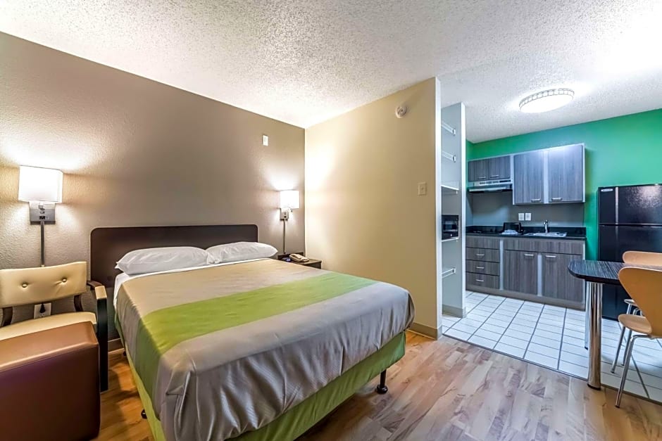 Studio 6-Dallas, TX - Northwest