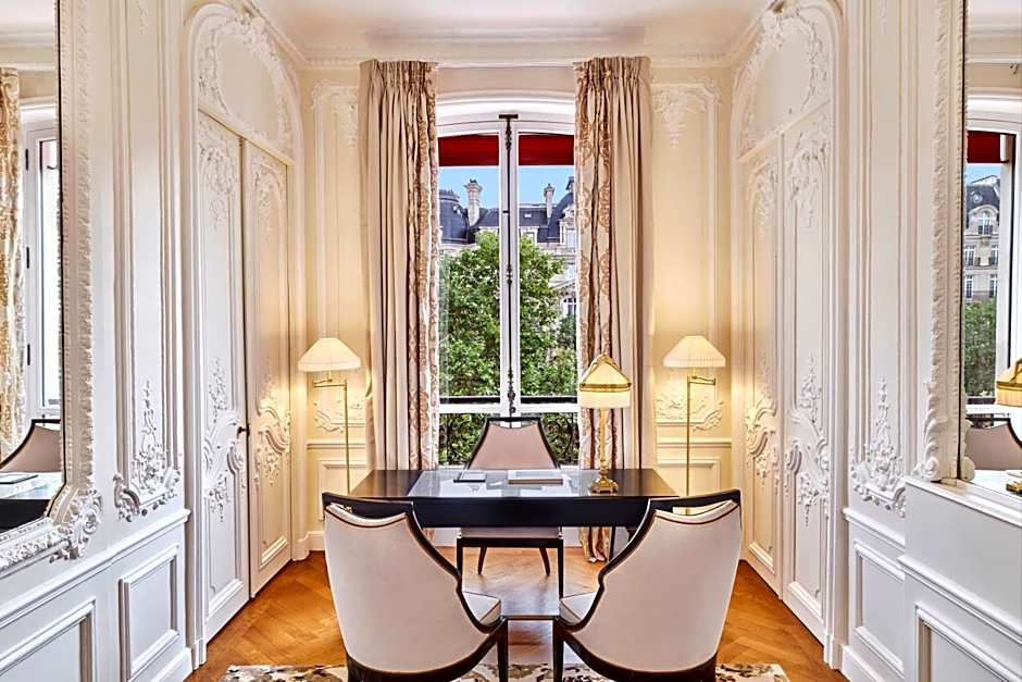 Hotel Barriere Le Fouquet's
