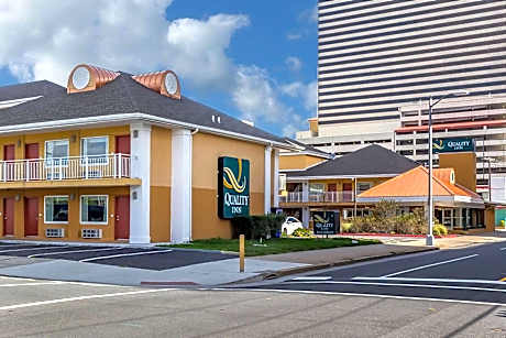 Quality Inn Flamingo