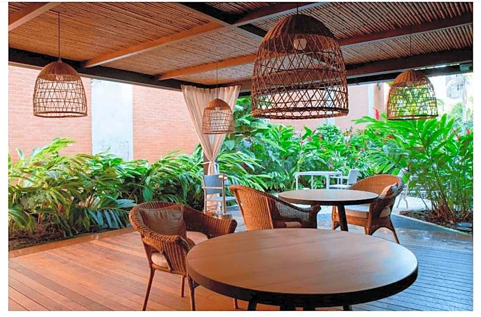 Perto da praia c/ Piscina!