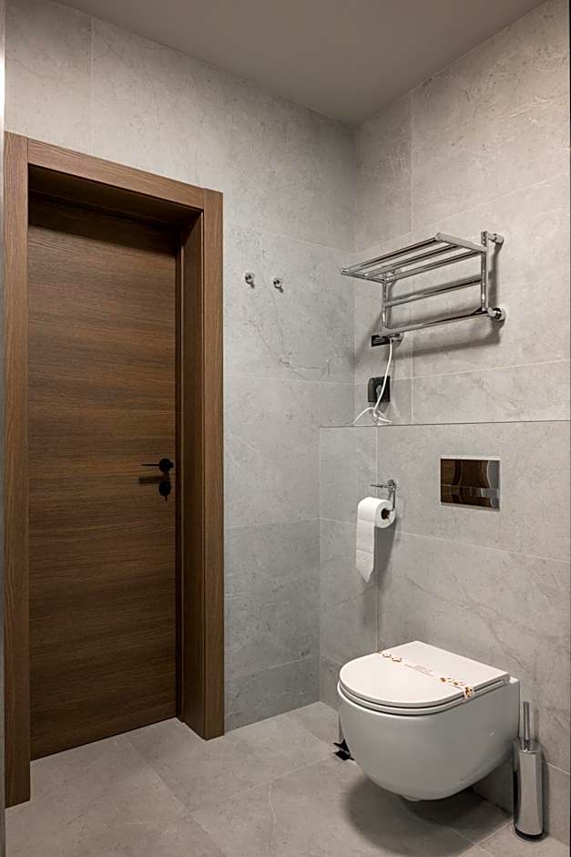 Mimi Hotel Chisinau Jolly Alon