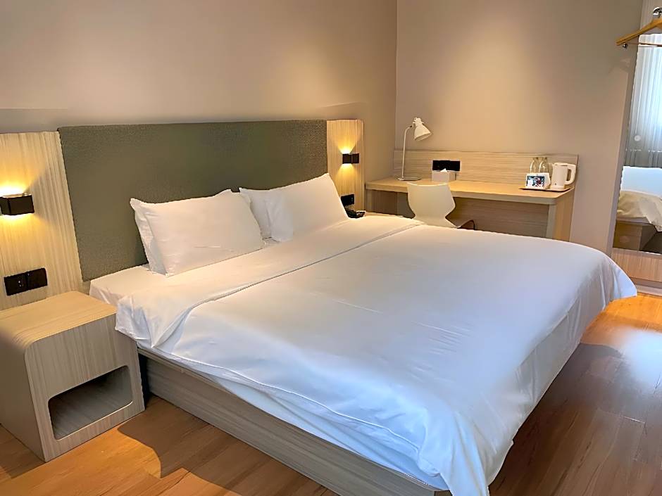 Hanting Hotel Zhengzhou Huayuan Road