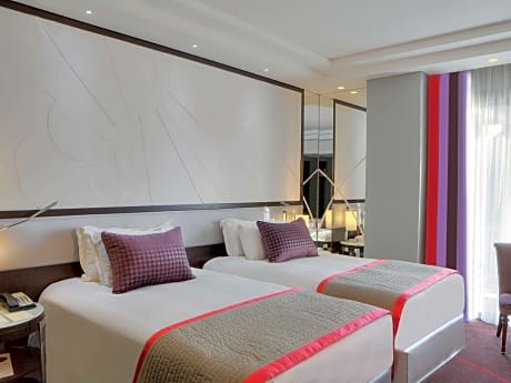Luxury King Room