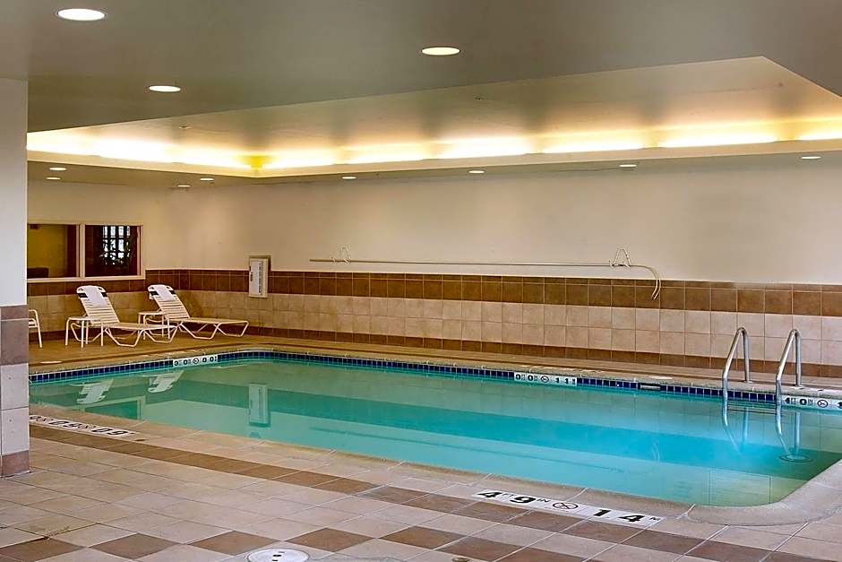 Courtyard by Marriott Seattle Sea-Tac Area