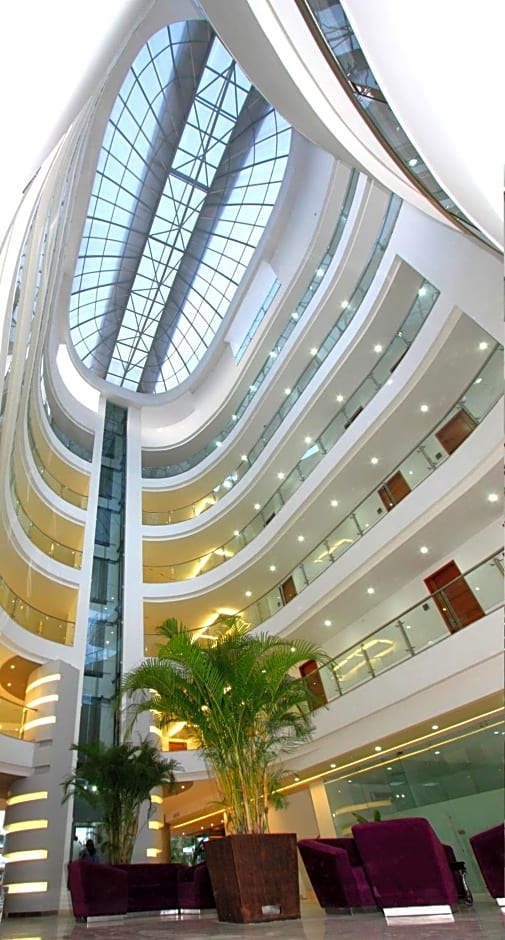 Hotel Atrium Plaza