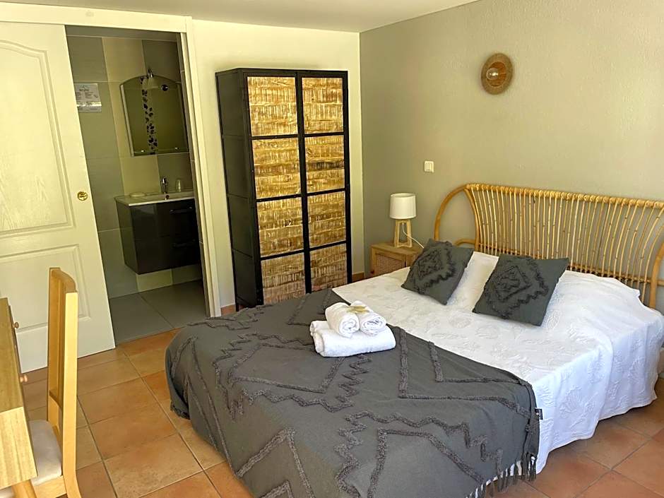 "Cap Riviera" Hotel & Restaurant Saint Aygulf