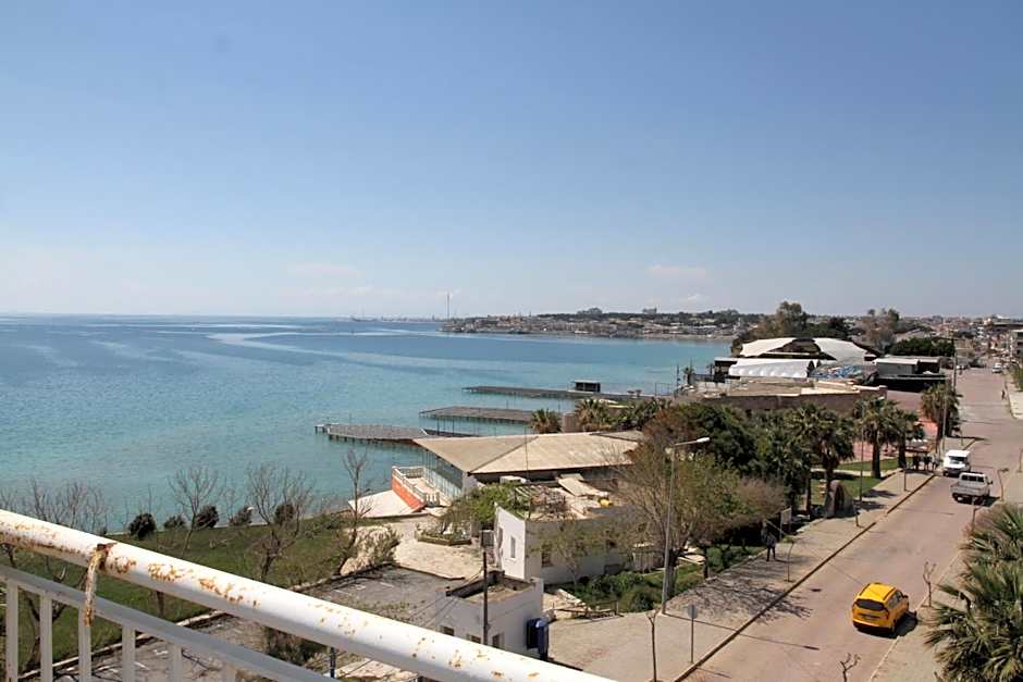 HOLIDAY APART 50 meters to BEACH, Sea view apartments