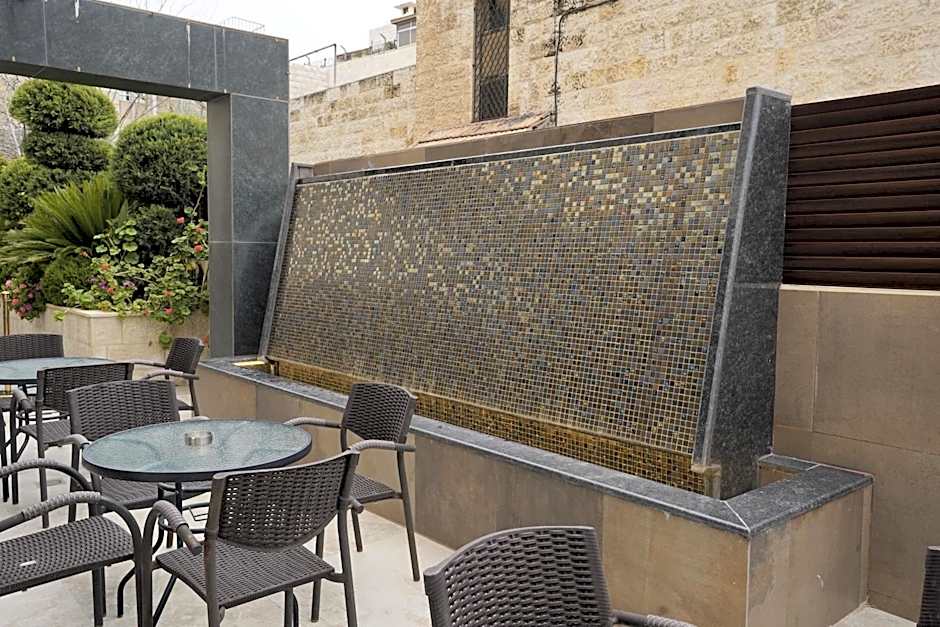 Naylover Hotel Suites