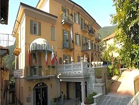 Hotel Azalea