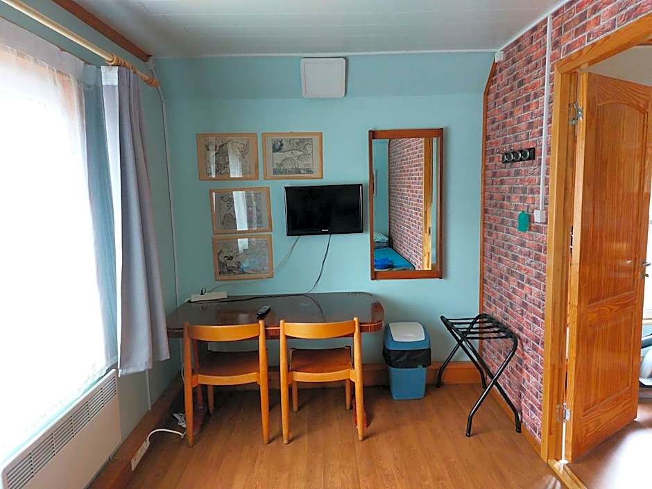 Livonia Matkamaja hostel, apartment