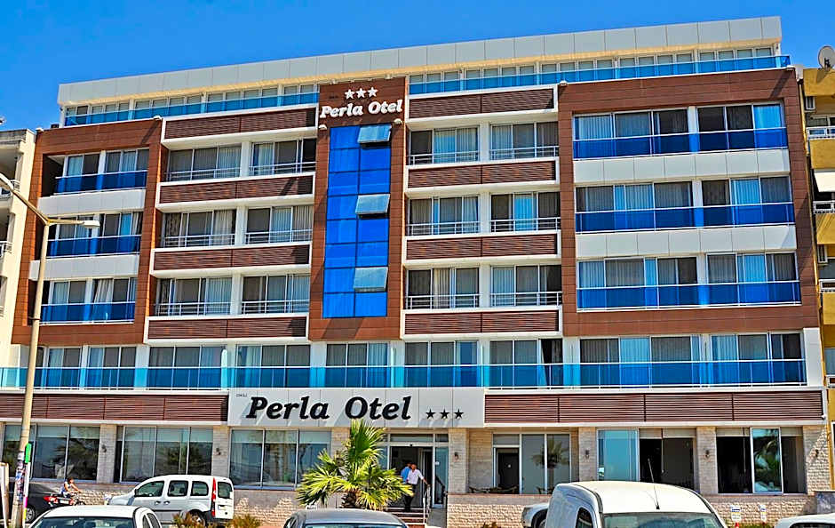 Photo 1 of 50 of Perla Hotel