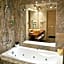 Hotel Capitolina City Chic