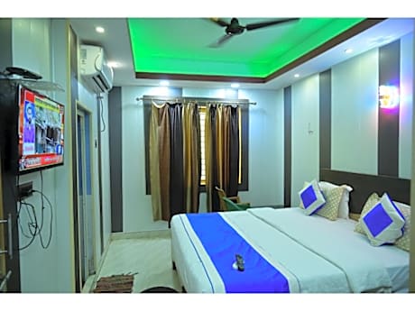 Hotel Puri Inn Puri Walkable Distance From Swargadwar Beach By Morservices