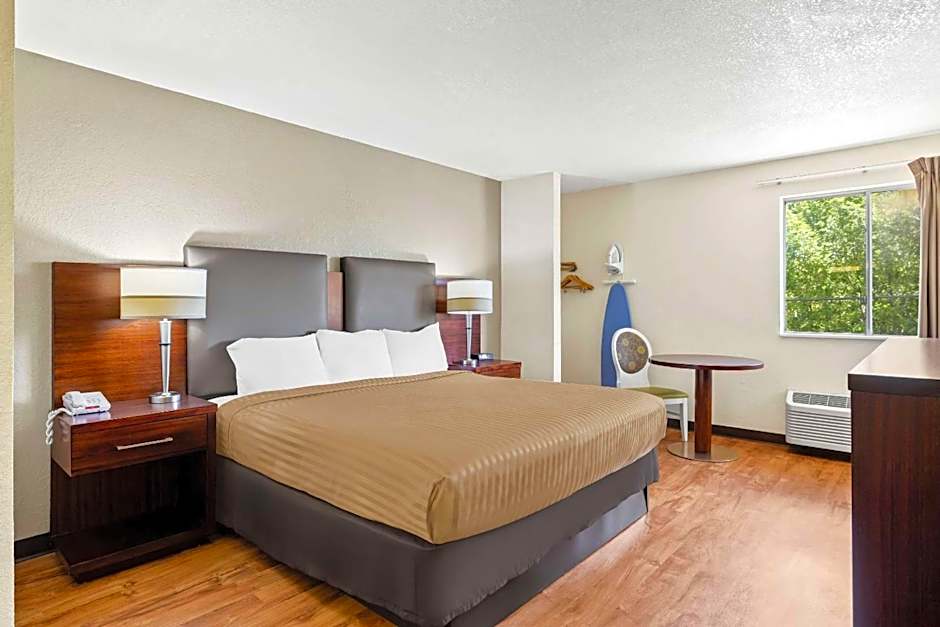 Econo Lodge Emporia