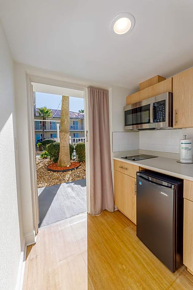 Dunes Inn & Suites - Tybee Island