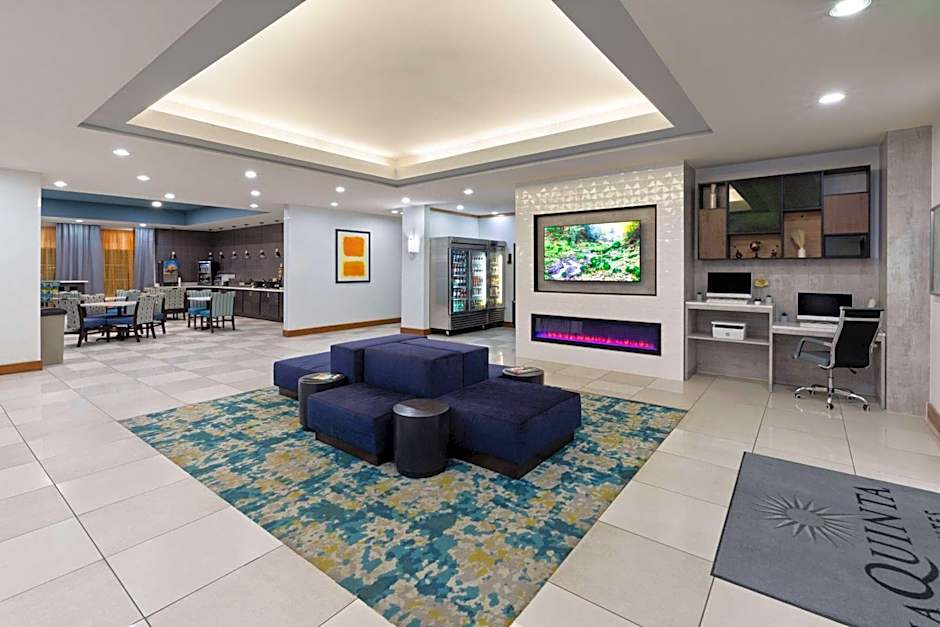 La Quinta Inn & Suites by Wyndham Austin NW/Lakeline Mall