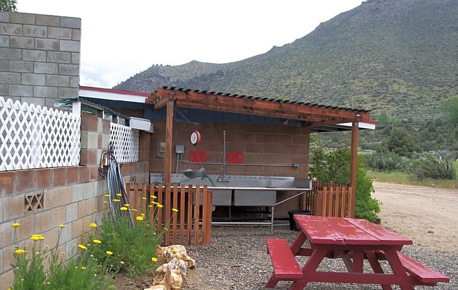 Toiyabe Motel