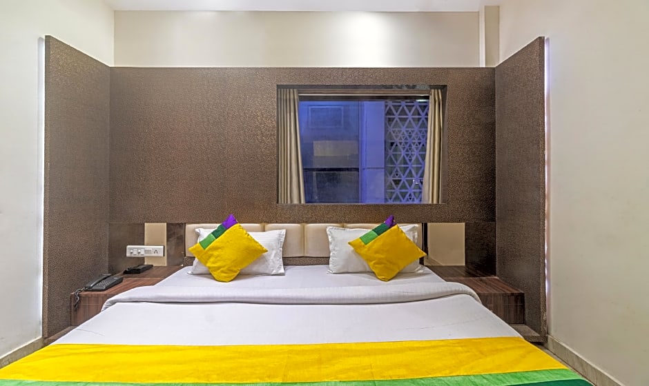 Treebo Shree Anand Dham, Vrindavan