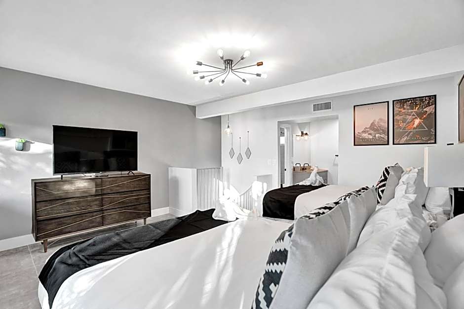 Bright Beachside Getaway