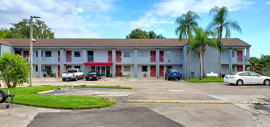 Lakeview Inn & Suites Okeechobee