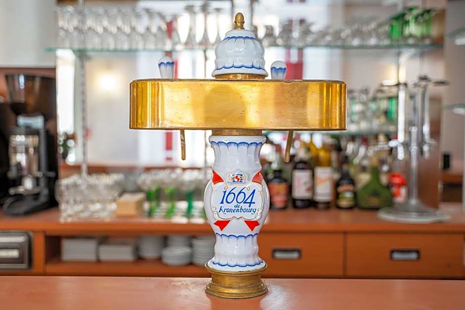 Céline hôtel le miridan