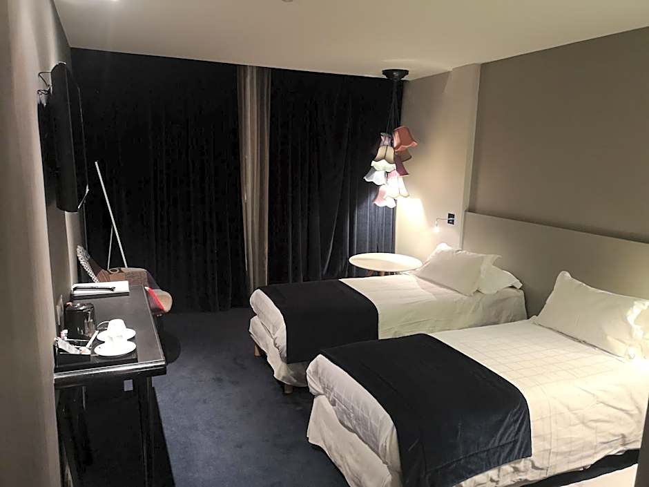 Hotel le Cinq Hyper - Centre