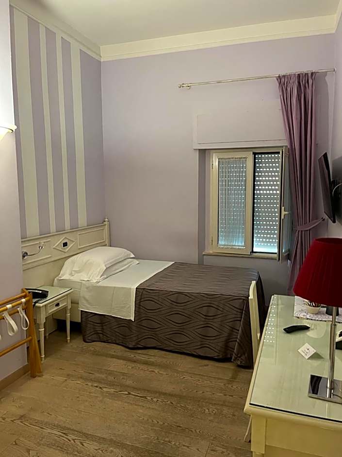 Hotel London