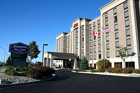Hampton Inn By Hilton & Suites Windsor, On