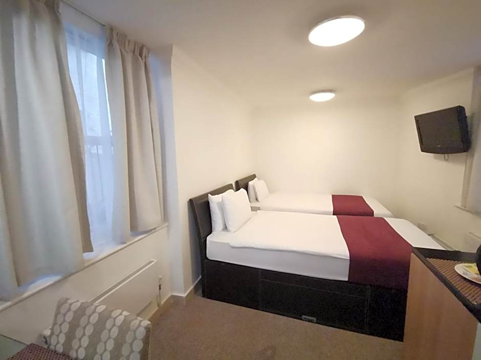 The Royal Chulan Hyde Park Hotel