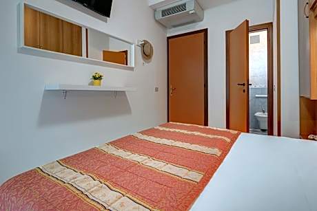 Double or Twin Room with Balcony