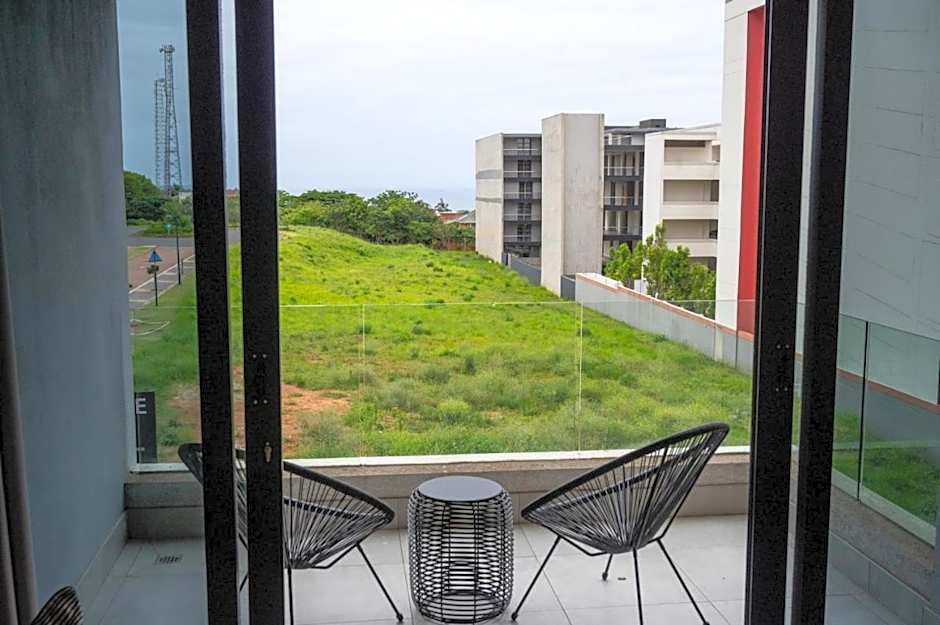 Luxury Bellagio 203 One Bed with Inverter