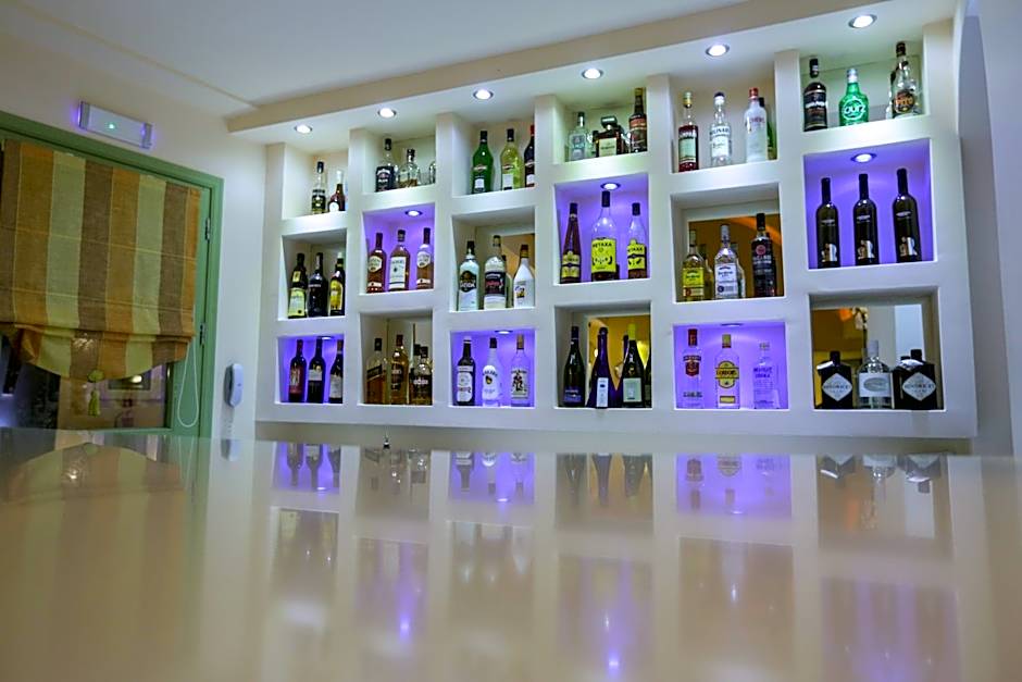 Anassa Deluxe Suites