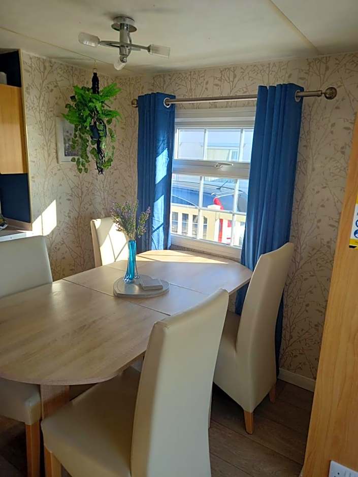 6 Berth on Seaview 3 bedrooms Fanfare